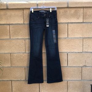 American Eagle brand new jean size 4 regular
